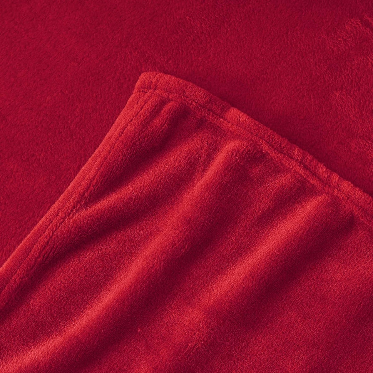 Plyšová deka Värme - Red Embrace